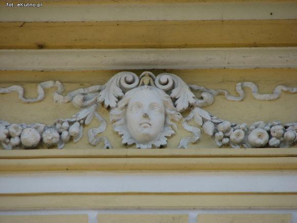 Czy pałac wróci do świetności i będzie chlubą Krośniewic? Poszukiwany inwestor