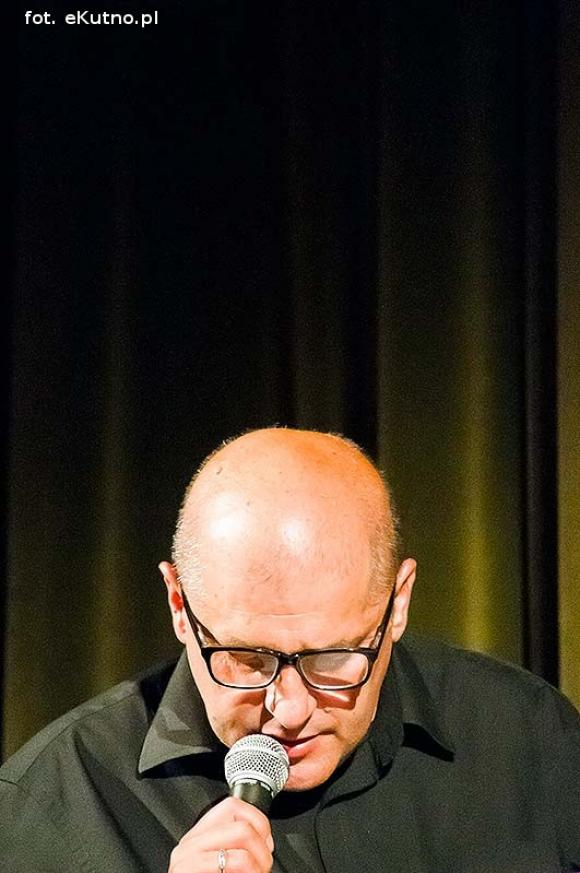 Festiwal rozpoczęty na okręcie poezji. Za oknem Bóg, honor i ojczyzna