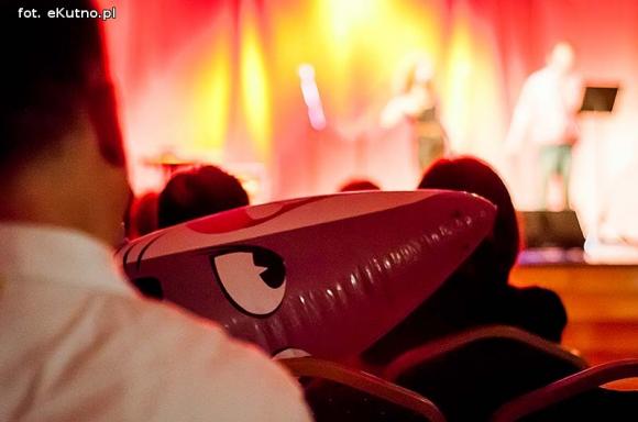 Festiwalowe koncerty. Latające gruszki, moja wina i trupy