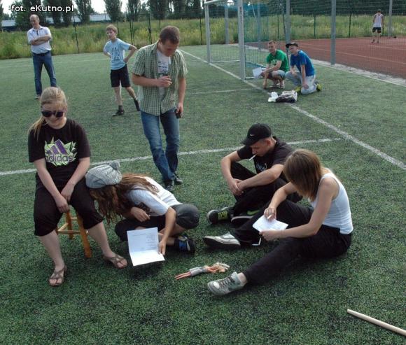 Noc profilaktyki. Happening, mecz i koncert