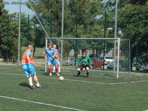 Noc profilaktyki. Happening, mecz i koncert