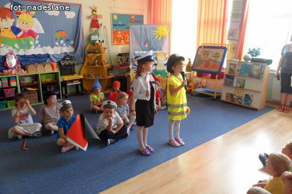 Bezpieczne wakacje z Puchatkami