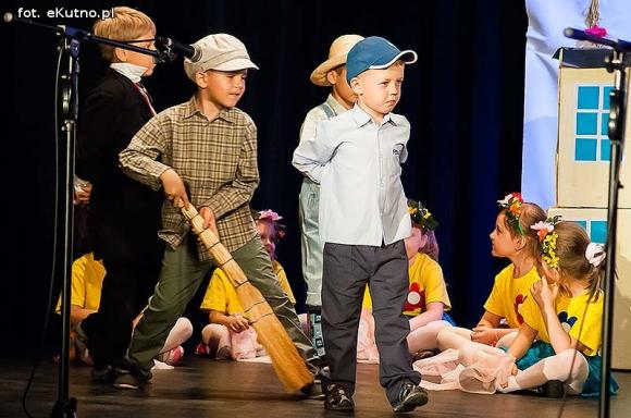 Najzdolniejsi uczniowie szkół podstawowych i gimnazjów uhonorowani