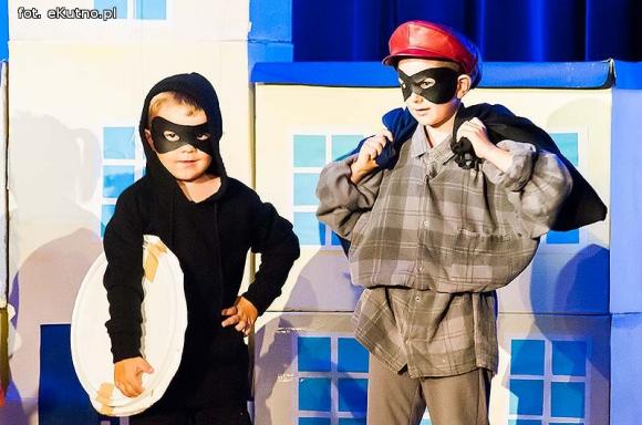 Najzdolniejsi uczniowie szkół podstawowych i gimnazjów uhonorowani