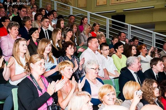 Najzdolniejsi uczniowie szkół podstawowych i gimnazjów uhonorowani