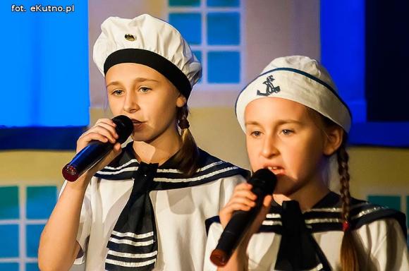 Najzdolniejsi uczniowie szkół podstawowych i gimnazjów uhonorowani