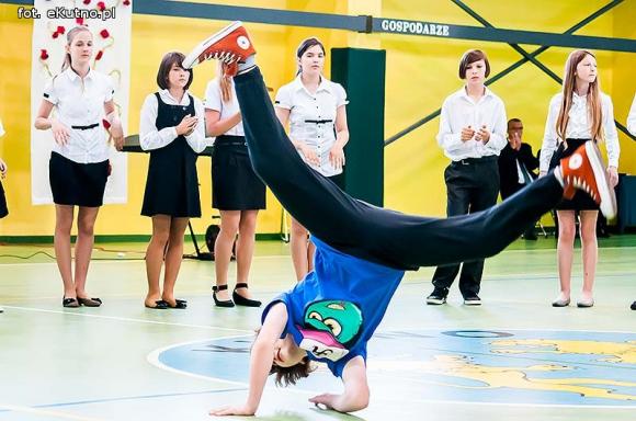 Ogólnopolskie zakończenie roku w kutnowskiej szkole