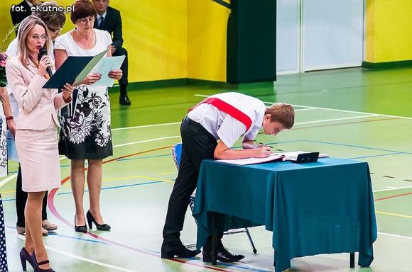 Ogólnopolskie zakończenie roku w kutnowskiej szkole