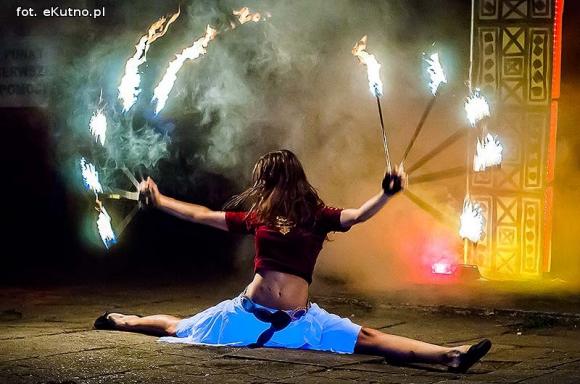 Pod patronatem eKutno.pl: Nagrody na festiwalu ognia przyznane