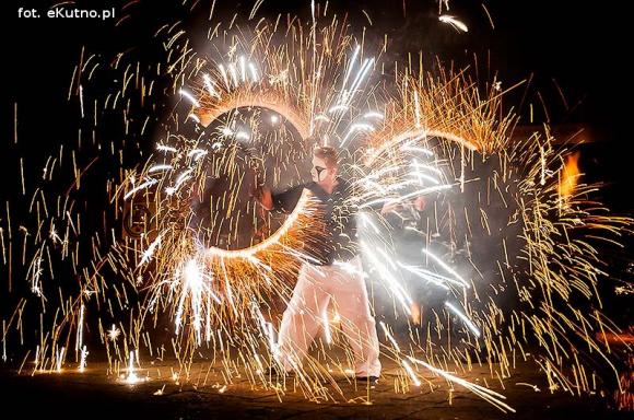 Pod patronatem eKutno.pl: Nagrody na festiwalu ognia przyznane