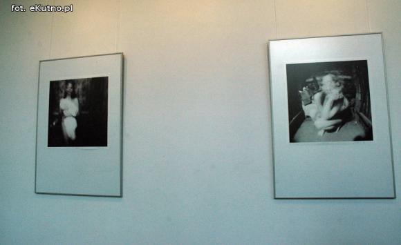 Klaustrofobia niszczejącego miejsca. Emocje i uczucia w fotografii Wilhelma Makkinka