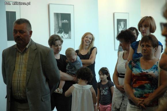 Klaustrofobia niszczejącego miejsca. Emocje i uczucia w fotografii Wilhelma Makkinka