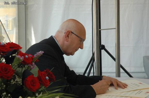 300 miejsc pracy, sklepy, kawiarnie i dobre sąsiedztwo. Nowy interes w Kutnie