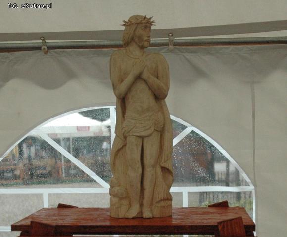 Ludowe rzemiosła wiecznie żywe. Zapraszamy przed muzeum