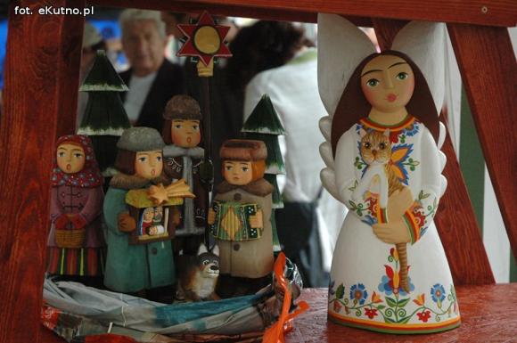 Ludowe rzemiosła wiecznie żywe. Zapraszamy przed muzeum