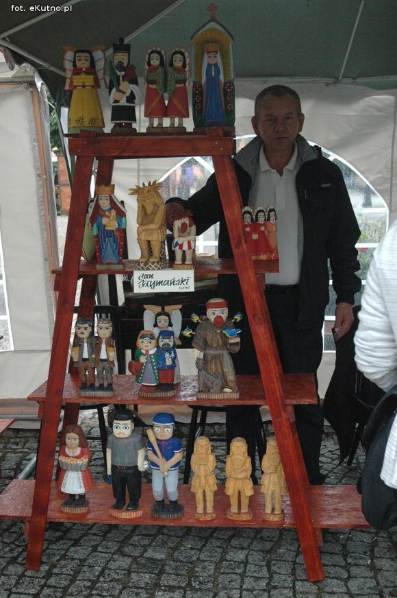 Ludowe rzemiosła wiecznie żywe. Zapraszamy przed muzeum