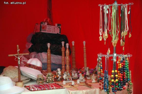 Ludowe rzemiosła wiecznie żywe. Zapraszamy przed muzeum