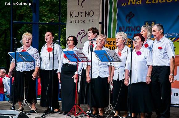 W mieście róż zakończyła się dobra zabawa na ludowo