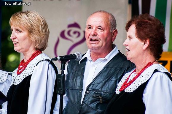 W mieście róż zakończyła się dobra zabawa na ludowo