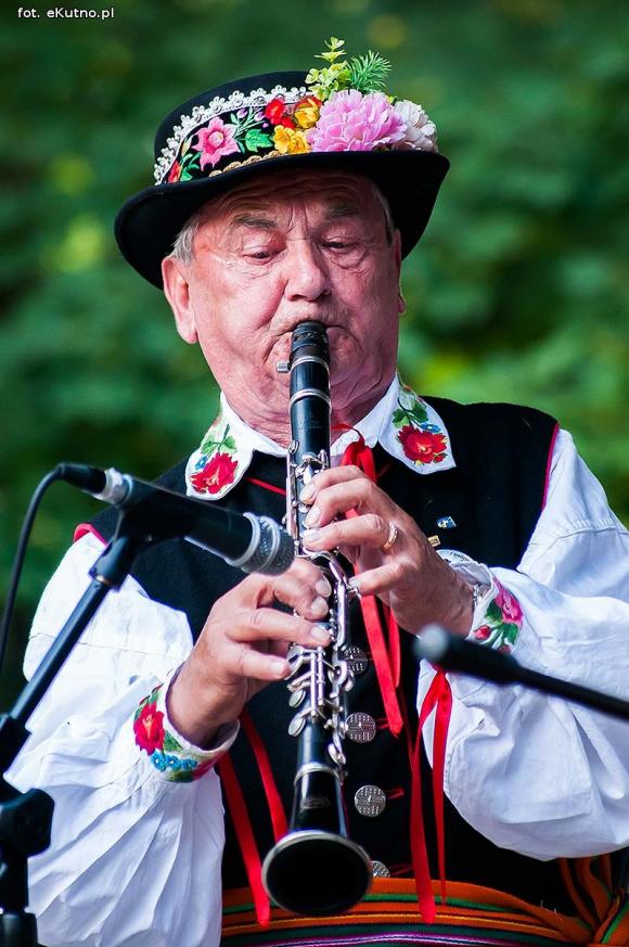 W mieście róż zakończyła się dobra zabawa na ludowo