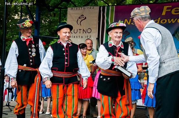 W mieście róż zakończyła się dobra zabawa na ludowo