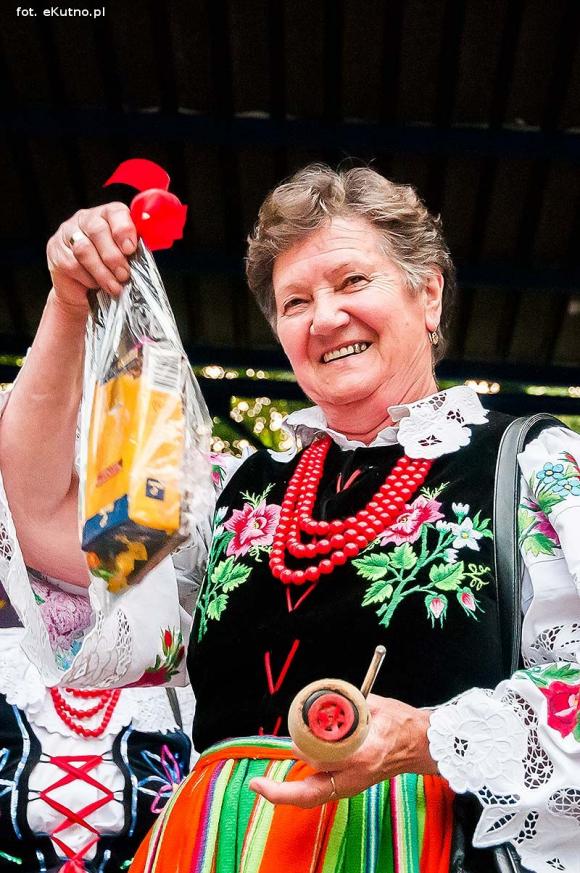 W mieście róż zakończyła się dobra zabawa na ludowo