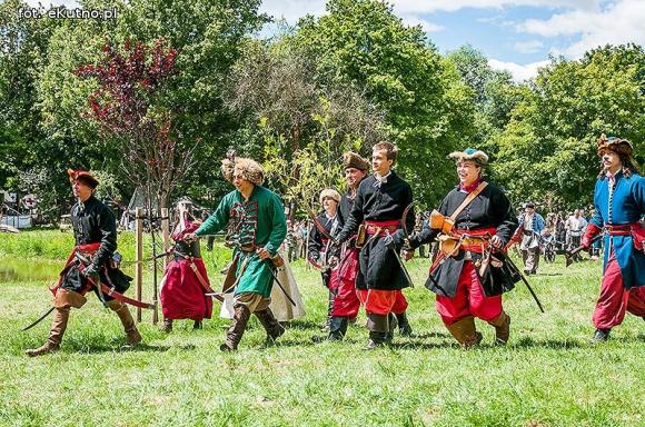 Potop szwedzki, Cud nad Wisłą 1920, popisy ułanów. Trwa IV Odyseja Historyczna