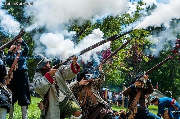 Potop szwedzki, Cud nad Wisłą 1920, popisy ułanów. Trwa IV Odyseja Historyczna