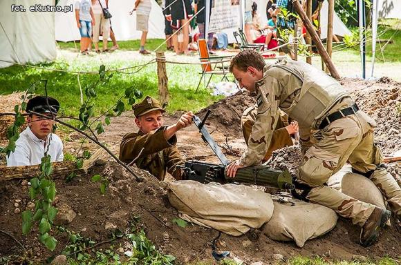 Potop szwedzki, Cud nad Wisłą 1920, popisy ułanów. Trwa IV Odyseja Historyczna