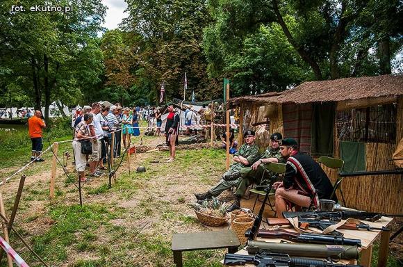 Potop szwedzki, Cud nad Wisłą 1920, popisy ułanów. Trwa IV Odyseja Historyczna