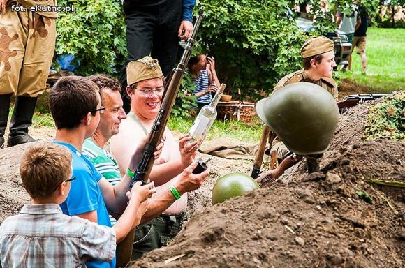 Potop szwedzki, Cud nad Wisłą 1920, popisy ułanów. Trwa IV Odyseja Historyczna