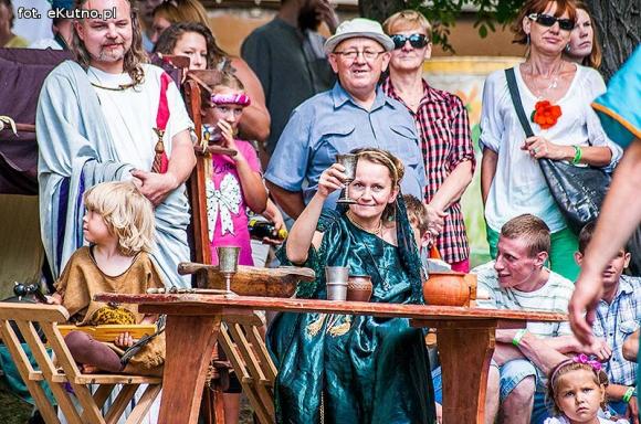 Potop szwedzki, Cud nad Wisłą 1920, popisy ułanów. Trwa IV Odyseja Historyczna