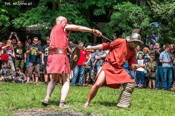 Potop szwedzki, Cud nad Wisłą 1920, popisy ułanów. Trwa IV Odyseja Historyczna