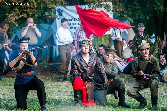 Potop szwedzki, Cud nad Wisłą 1920, popisy ułanów. Trwa IV Odyseja Historyczna