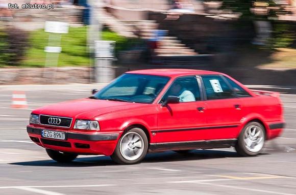  Tomasz Cieślak wygrał rajd na Placu Wolności