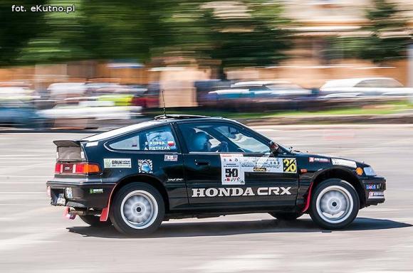  Tomasz Cieślak wygrał rajd na Placu Wolności