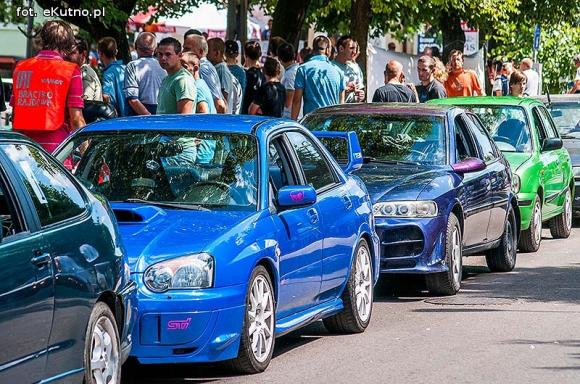  Tomasz Cieślak wygrał rajd na Placu Wolności