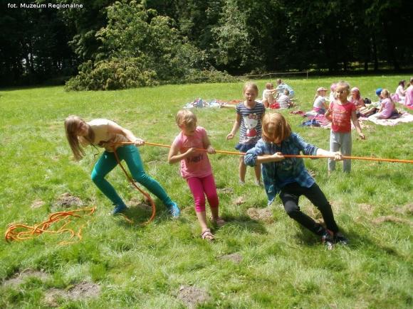 Lato w Muzeum. Relacja z wycieczki do Oporowa