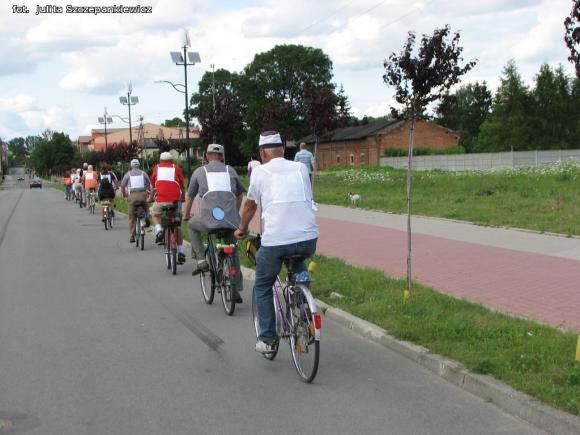 Julita Szczepankiewicz: Krośniewiccy rowerzyści w Besiekierach