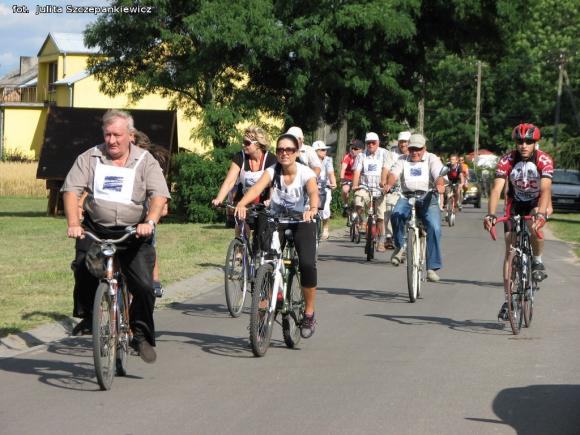 Julita Szczepankiewicz: Krośniewiccy rowerzyści w Besiekierach