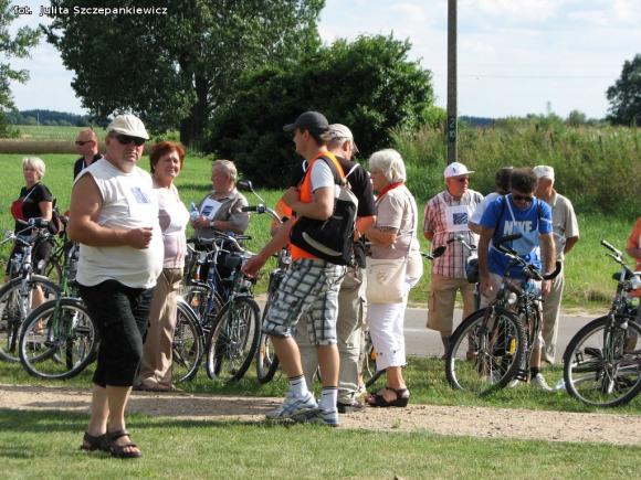 Julita Szczepankiewicz: Krośniewiccy rowerzyści w Besiekierach