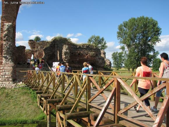 Julita Szczepankiewicz: Krośniewiccy rowerzyści w Besiekierach