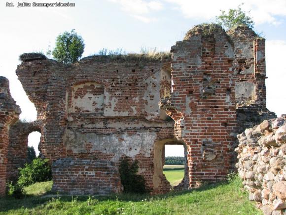 Julita Szczepankiewicz: Krośniewiccy rowerzyści w Besiekierach