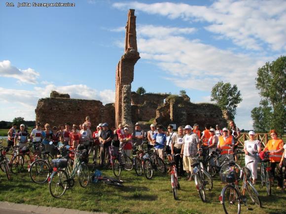 Julita Szczepankiewicz: Krośniewiccy rowerzyści w Besiekierach