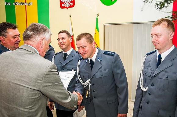 Pod skrzydłami św. Michała Archanioła - sto lat dla naszych policjantów