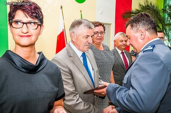 Pod skrzydłami św. Michała Archanioła - sto lat dla naszych policjantów