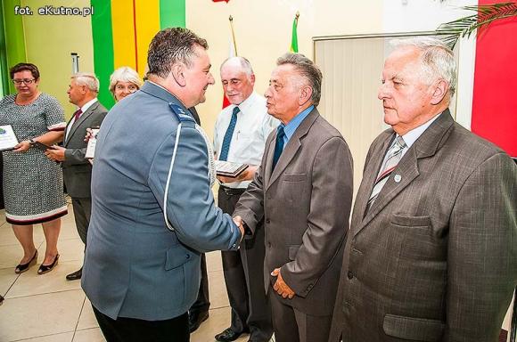 Pod skrzydłami św. Michała Archanioła - sto lat dla naszych policjantów