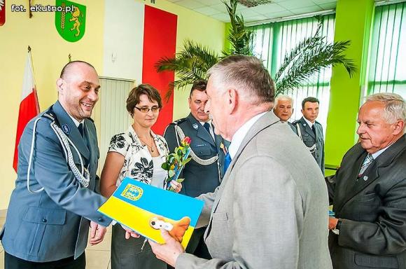 Pod skrzydłami św. Michała Archanioła - sto lat dla naszych policjantów