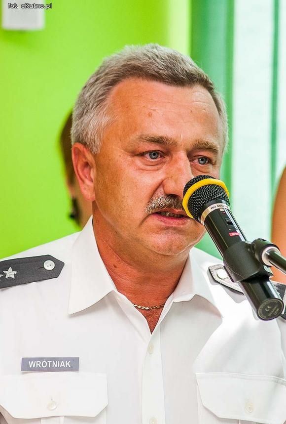 Pod skrzydłami św. Michała Archanioła - sto lat dla naszych policjantów