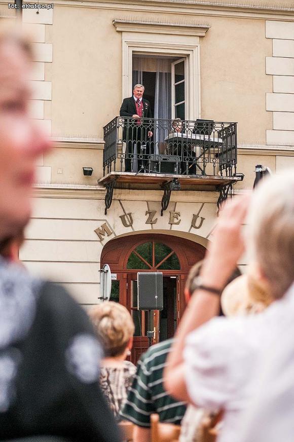 IV Letni Festiwal Muzyczny otwarty w piękny letni wieczór